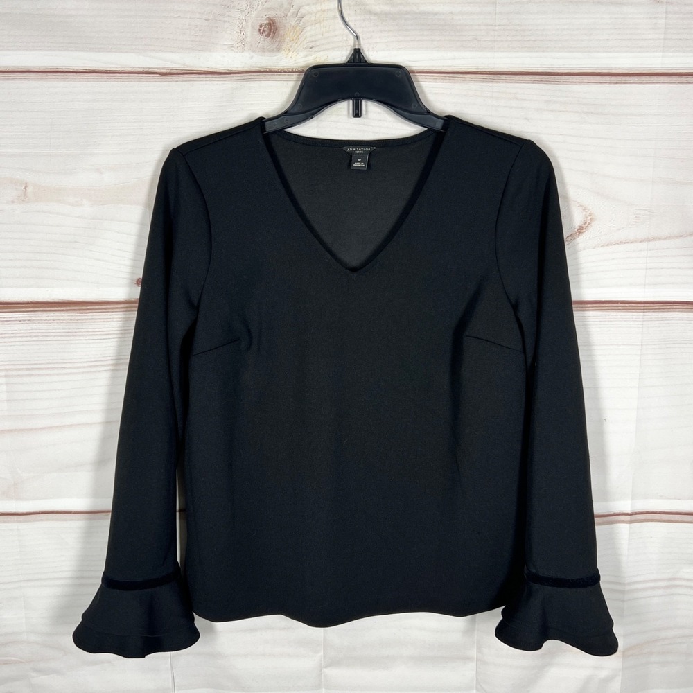 Ann Taylor Top Womens PS Black Flare Sleeve Blouse Stretch V-Neck Pullover Solid
